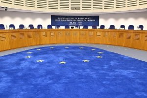 AİHM Helal kesim yasağını haklı buldu.