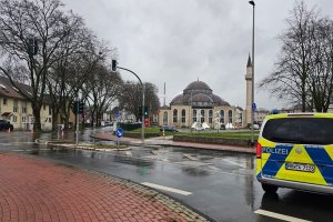 Duisburg ve Essen Ditib Merkez Camilerine Bomba  ihbarı. 